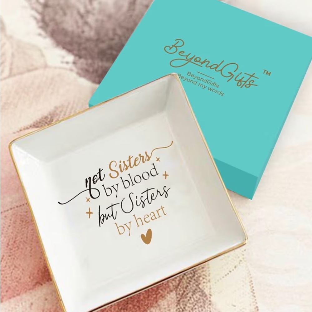 Jewelry dish White & Gold Friends Sentiment Square Jewelry dish by Beyond Gifts